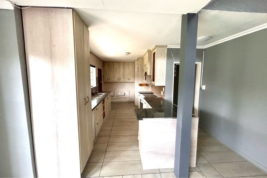 3 Bedroom Property for Sale in Vaalpark Free State